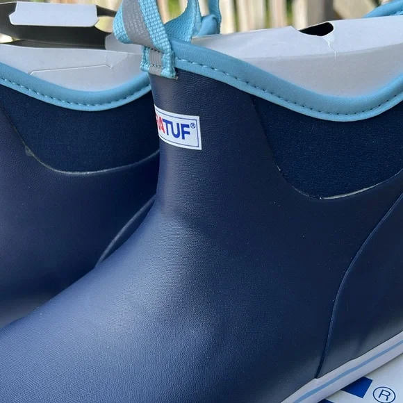 Women’s XtraTuf Deck Boot size 11 NEVER WORN - Picture 10 of 12
